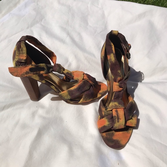 Vince Camuto Strappy Heels - Picture 2 of 5